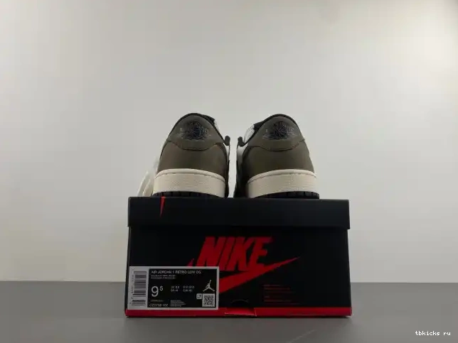 Rep TB CZ0790-102 1 Mocha Air Jordan Low OG 0421